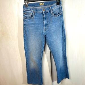 26 Mother Insider Crop Step Jeans